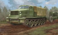 35; Sowjetischer AT-T Artillerie Schlepper