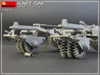 35; Sowjetischer KMT-5M Minenroller