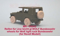 35;German Wolf  Wheel Set  (Revell)
