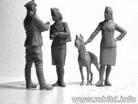 35; Deutsche Luftwaffenhelferinnen, Pilot und Hund   2.Weltkrieg