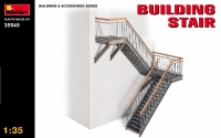 35; Metall(aussen)treppe