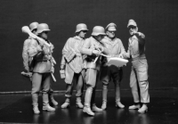 35; Deutsche Soldaten bei der Feldeinweisung 