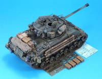 35; US Sherman M4A3E8  Beladungs-/ Zurstsatz WK II  (FURY ?)