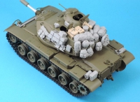35; M60A1 (early) Stowage Set