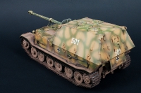 35; German Tiger FERDINAND   WW II