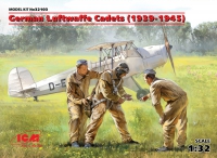 32; German Luftwaffe Cadets (1939-1945) (3 figures) , Figure Set  1:32