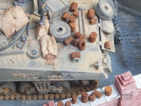 �35; Alte rostige Dosen   40g   (1kg = 357,30 Euro)