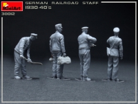 35; German Railroad Staff 1930-40s     WW II