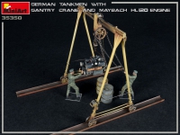 35; Rollbockkran mit Maybach Motor und Mechaniker