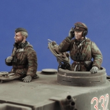 35; German SS Tank Crew  Winter