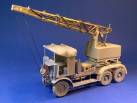 35; British Coles Crane Conversion for Leyland Retriever (ICM)  WW II