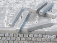 �35; BORDSTEINE  gerade  90x