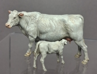 �32; Red Devon Kuh mit trinkendem Kalb ,  Wei�       FERTIGFIGUR