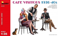 35; Cafe Visitors II  , Figure Set