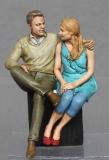 �32; Sitzendes Paar     FERTIGFIGUR  (Preis zuz�glich Porto)