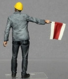 32; Railroader     BUILD AND PAINTED FIGURE