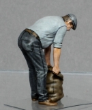 �45; Bauer mit Kartoffelsack       FERTIGFIGUR  (Preis zuz�glich Porto)