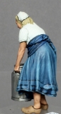 �32; Karen mit Milchkanne       FERTIGFIGUR  (Preis zuz�glich Porto)