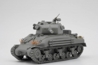35; Sherman M4A1 76W