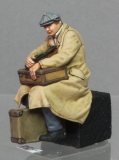 32; Tom, Reisender, mit Koffern      FERTIGFIGUR     (Preis zuzglich Porto)