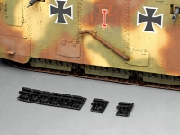 35; Deutscher Sturmpanzer A7V (Krupp) SONDERSERIE mit MOTORDARSTELLUNG   1. Weltkrieg