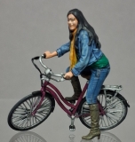 �45; Radfahrerin     FERTIGFIGUR      (Preis zuz�glich Porto)