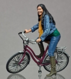 �32; Radfahrerin    FERTIGFIGUR     (Preis zuz�glich Porto)