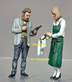 °32; Der Weinkredenzerin FERTIGFIGUR (Preis zuzüglich Porto)