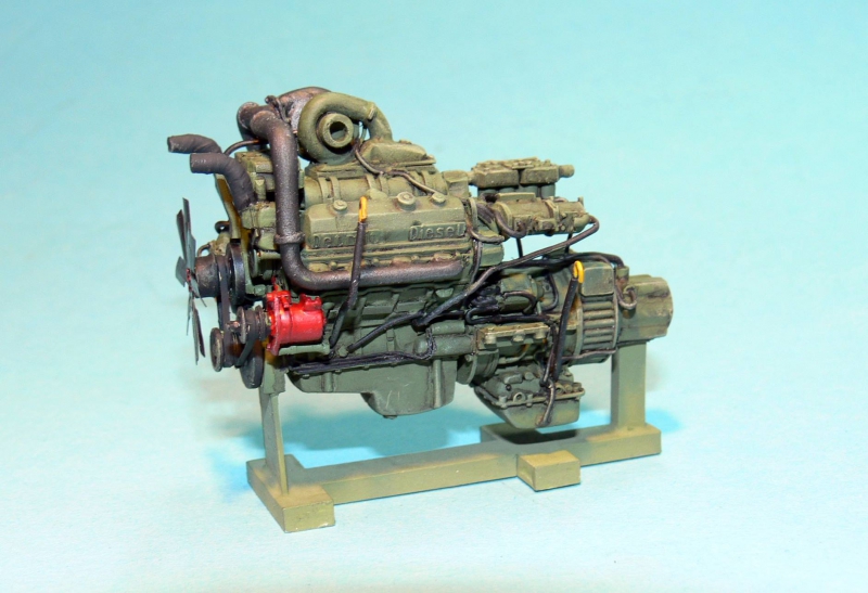 M151 Mutt engine