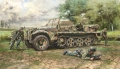 35; Sdkfz 10 , 1to Demag D7 & Figuren