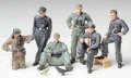 35; German Tank Crew WW II     (5 Figures)